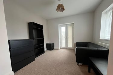 1 bed flat, 17 Woodland Terrace, Greenbank, Plymouth, PL48NL - Image 3